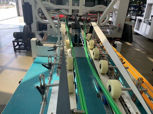 Folder Gluer Cartão corrugado caixa máquina estrutura compacta